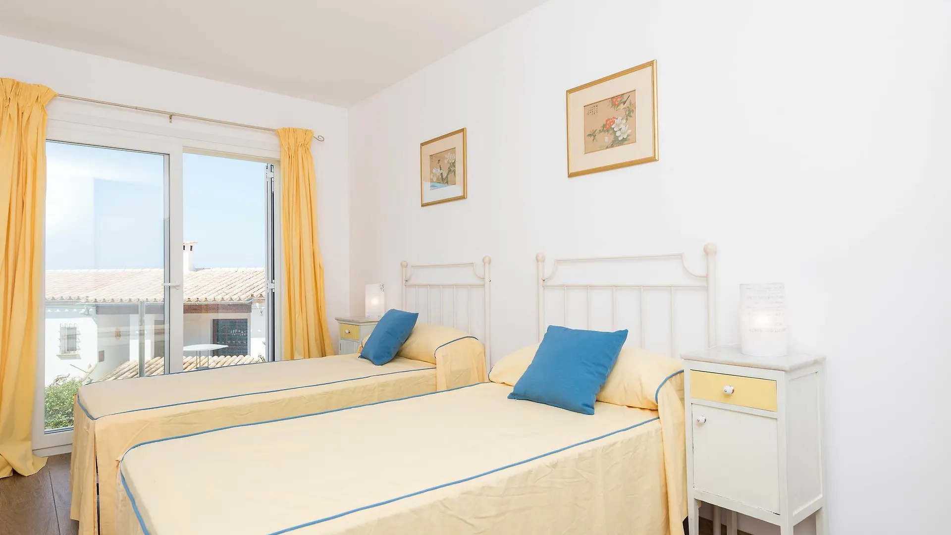 Seira Villa Sant Elm