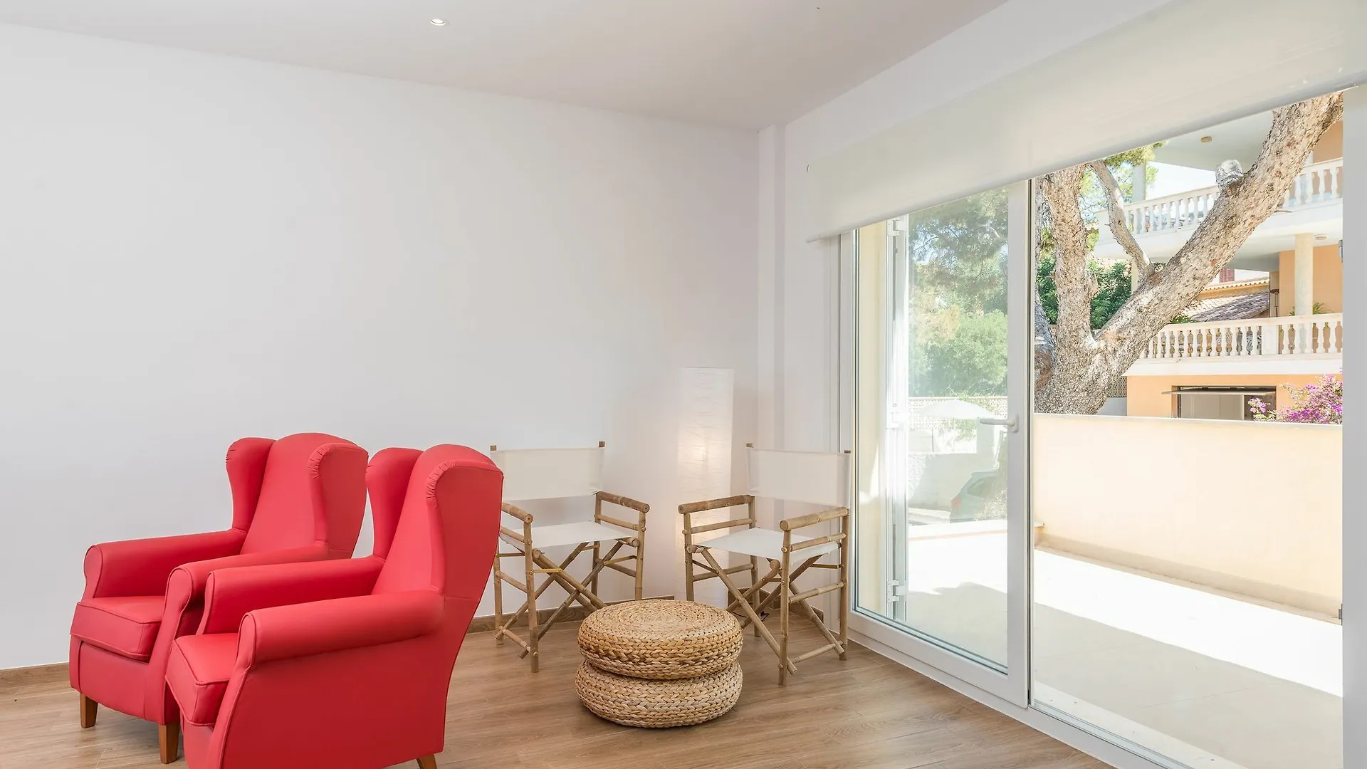 Seira Villa Sant Elm
